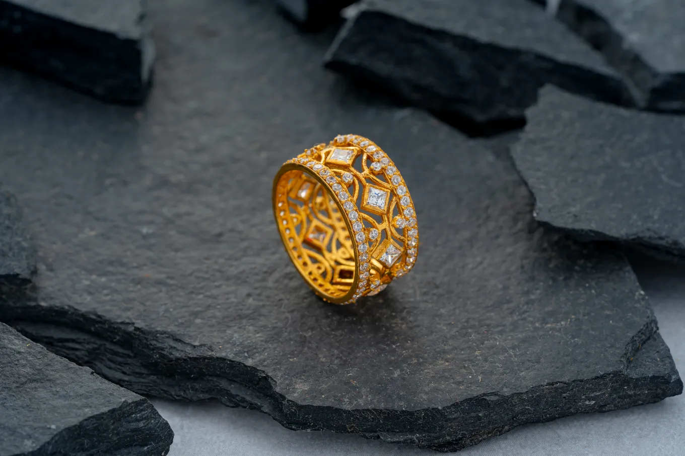 Stone Embedded Ring
