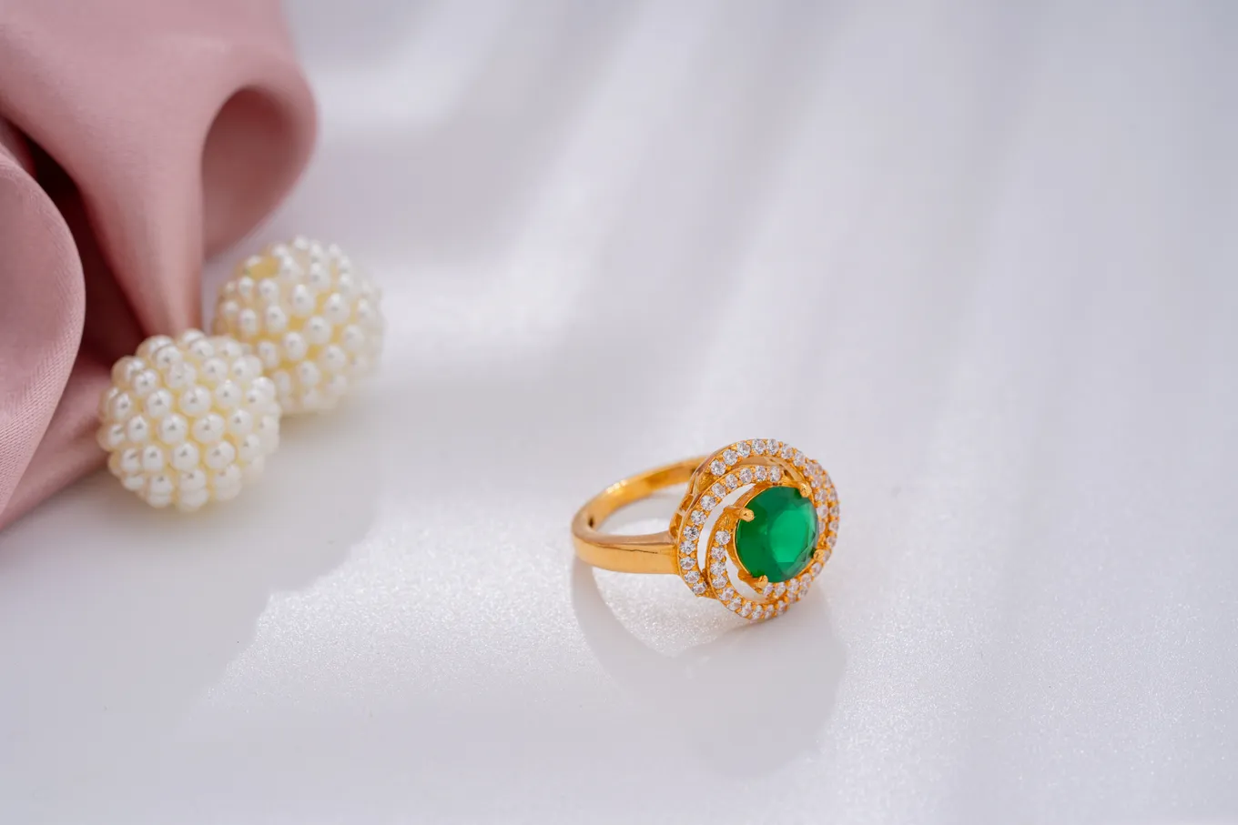 Sparkling Virescent Ring