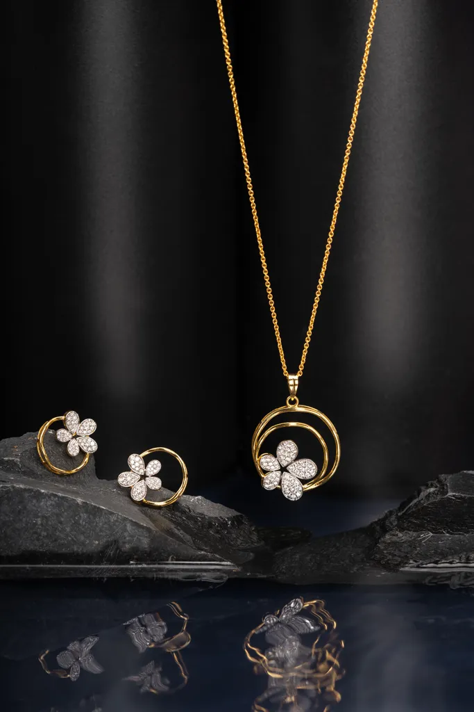 DIAMOND BLOOM SET(18K WITH NATURAL DIAMONDS)