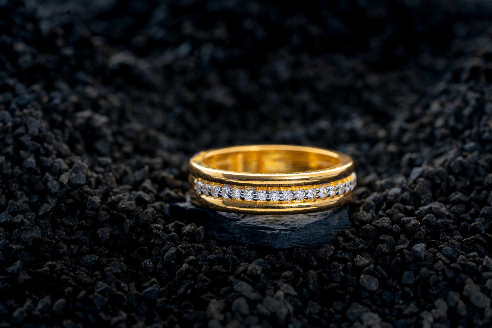 DIAMOND STUDDED BAND RING(14K WITH  LAB GROWN DIAMONDS)