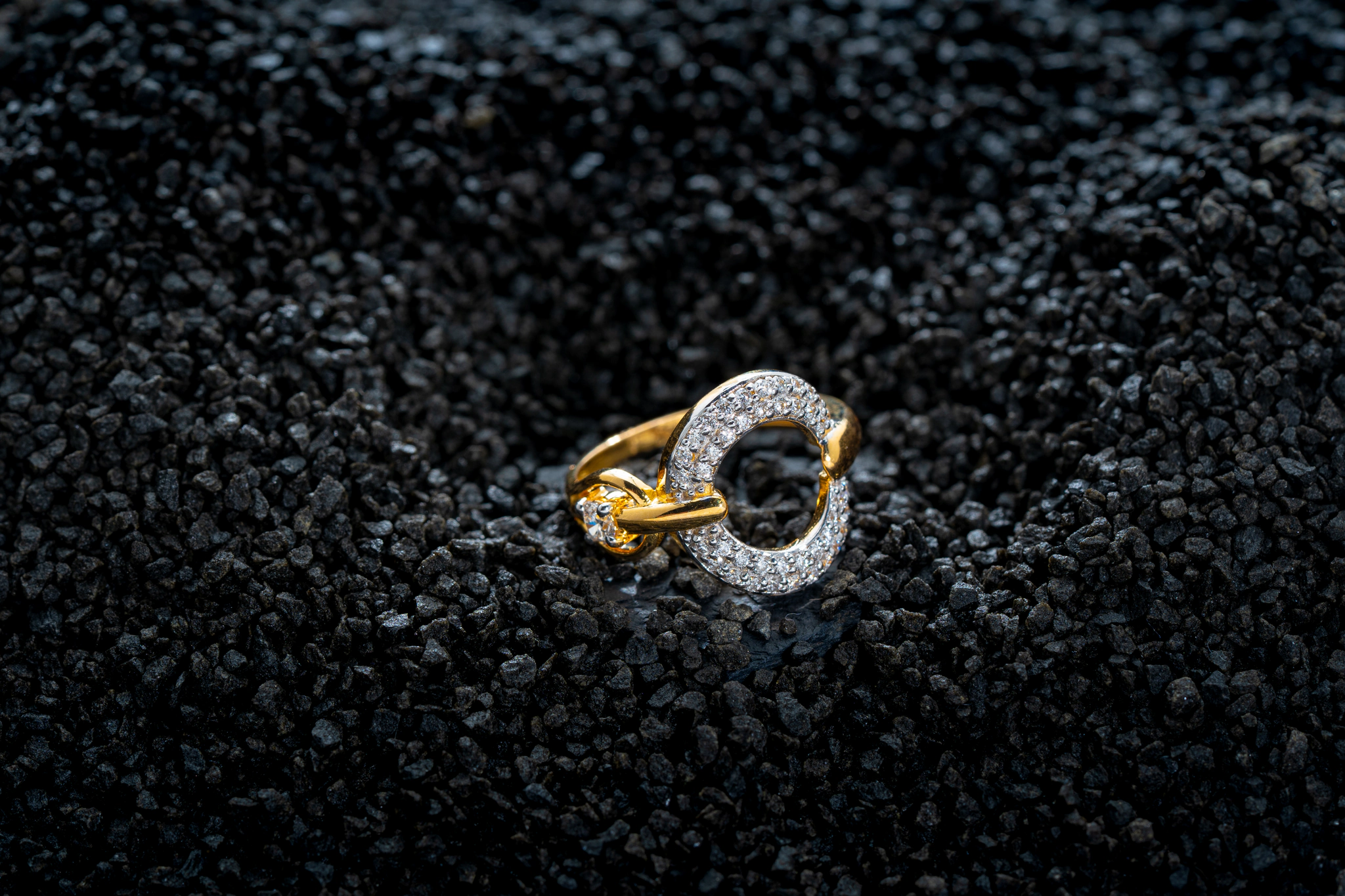 STUNNING DIAMOND SPHERE RING(14K WITH LAB GROWN  DIAMONDS)