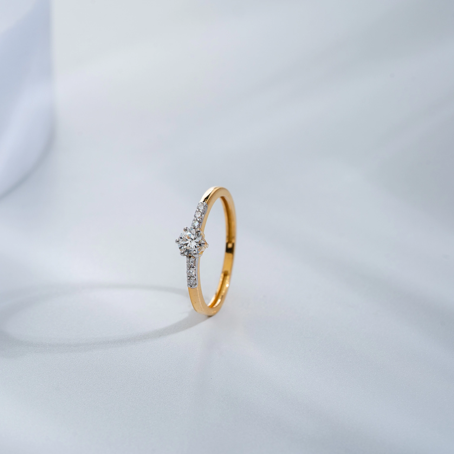 ENDLESS GLOW RING (14K WITH NATURAL DIAMONDS)