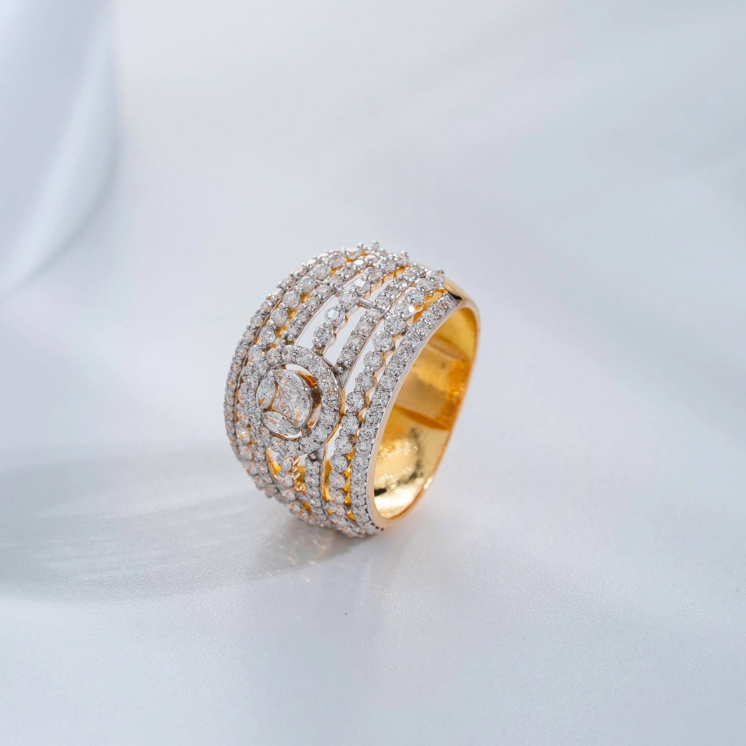SPARKLING GRID DIAMOND RING (14K WITH LAB GROWN DIAMONDS)