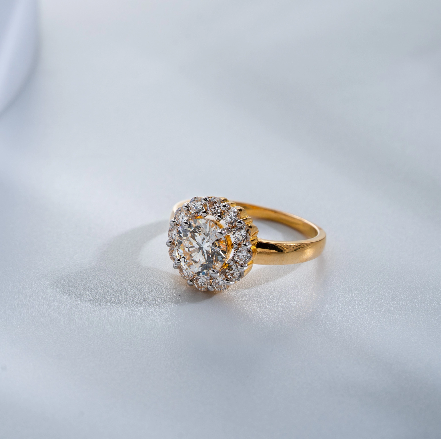 SPARKLING BLOOM RING(14K WITH NATURAL DIAMONDS)
