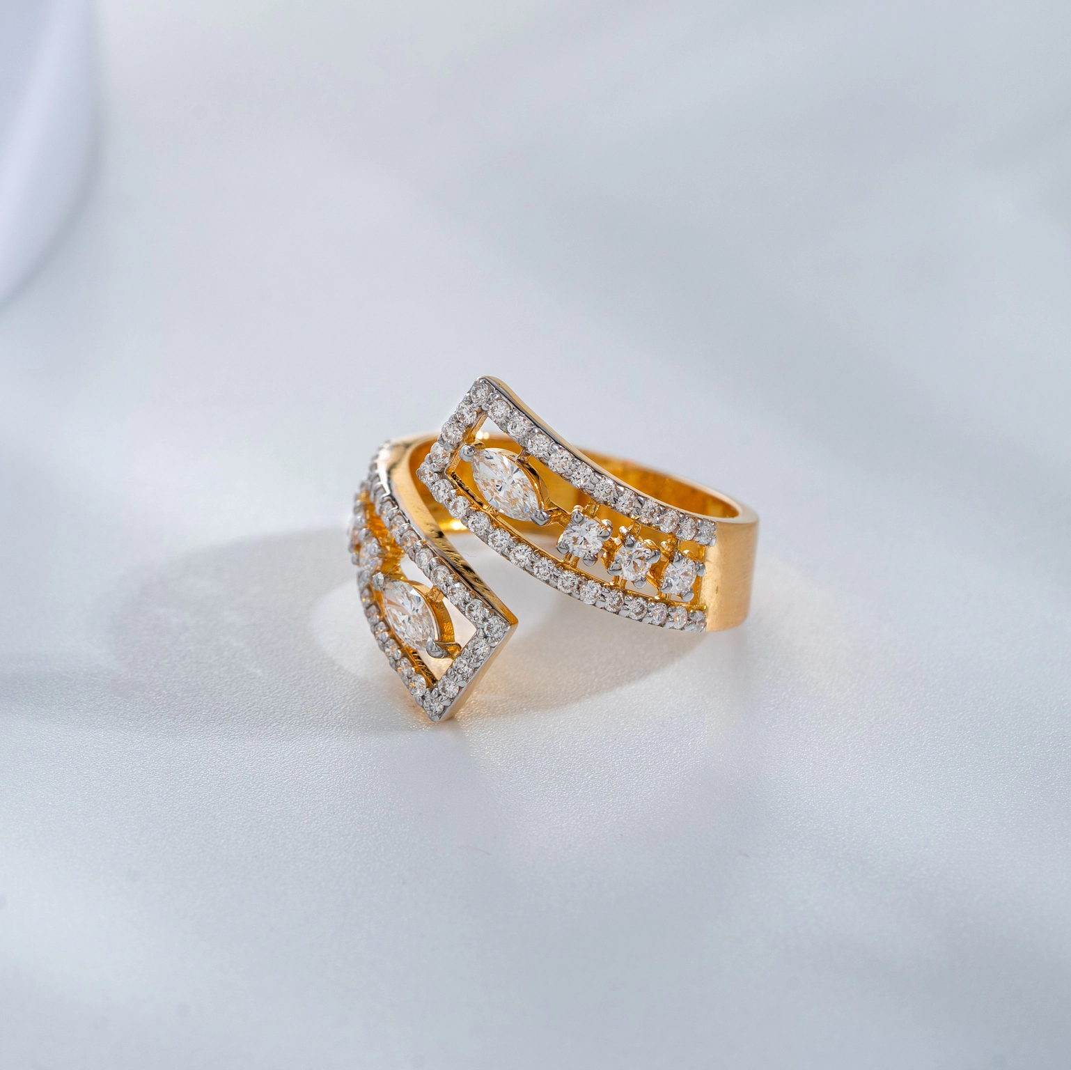 OPEN DIAMOND BAND RING(14K WITH NATURAL DIAMONDS)