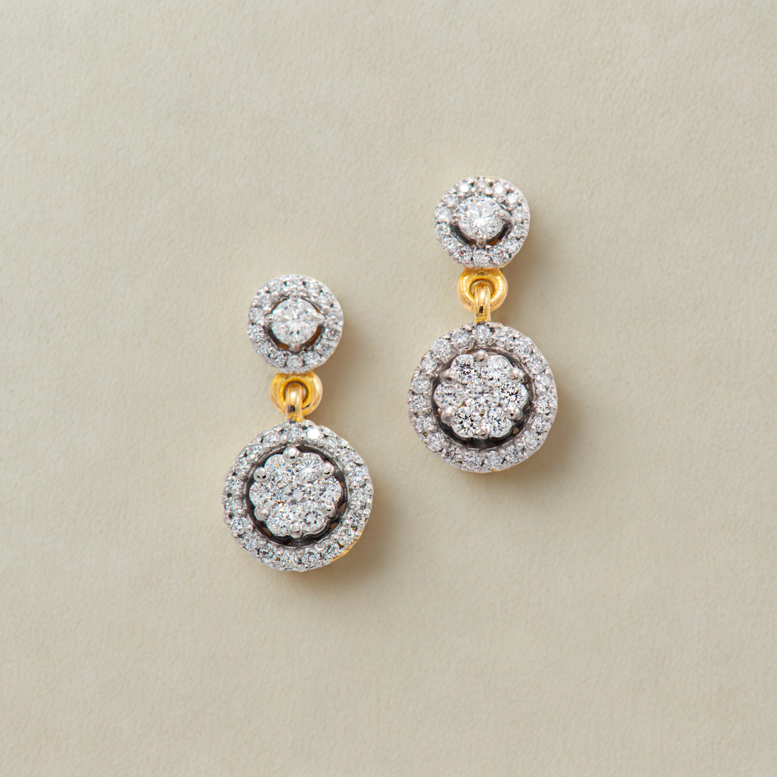 SPARKLING HALO DIAMOND EARRINGS (18K WITH  LAB GROWN DIAMONDS)