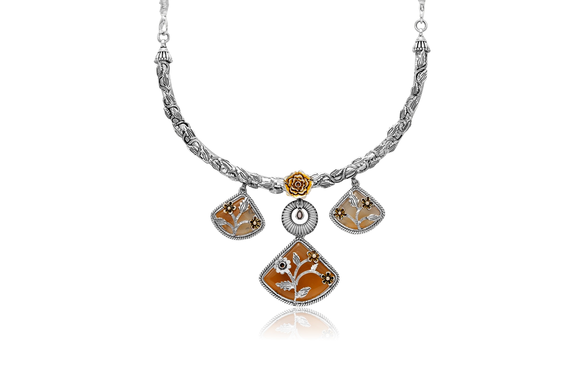 FLORAL GRACE SILVER NECKLACE