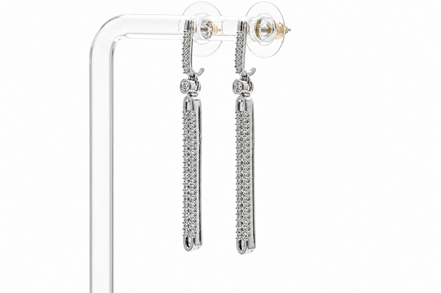 SPARKLING SLEEK SILVER EARRINGS