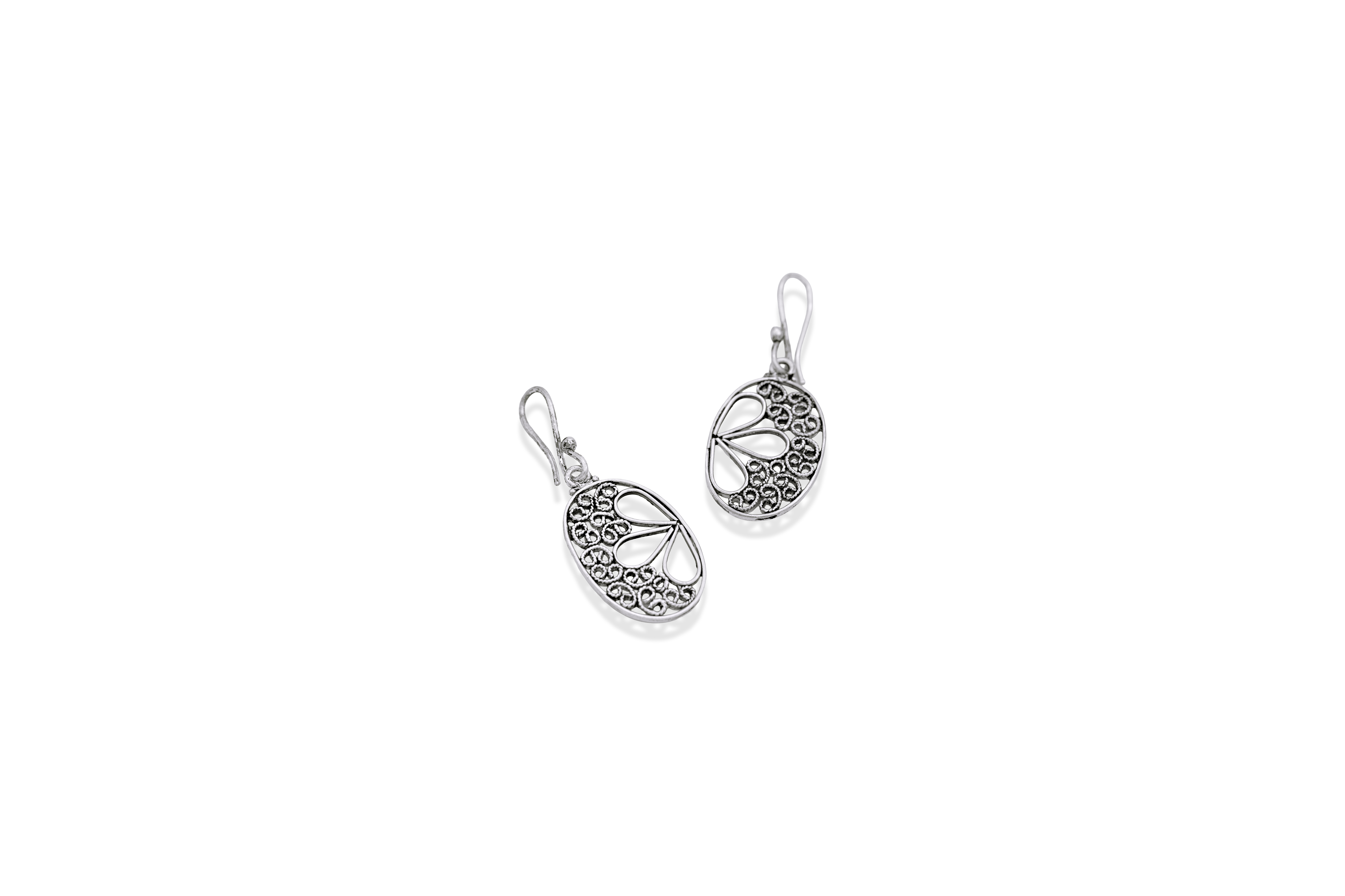 SWANKY SILVER DROP EARRING