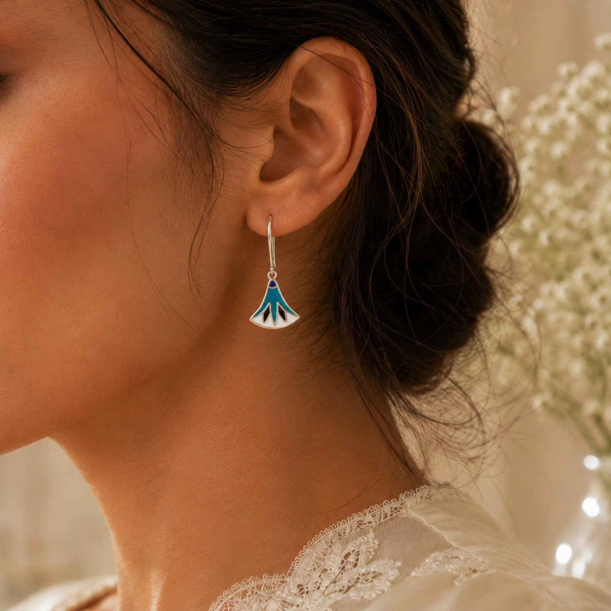 PETAL CROWN SILVER EARRINGS