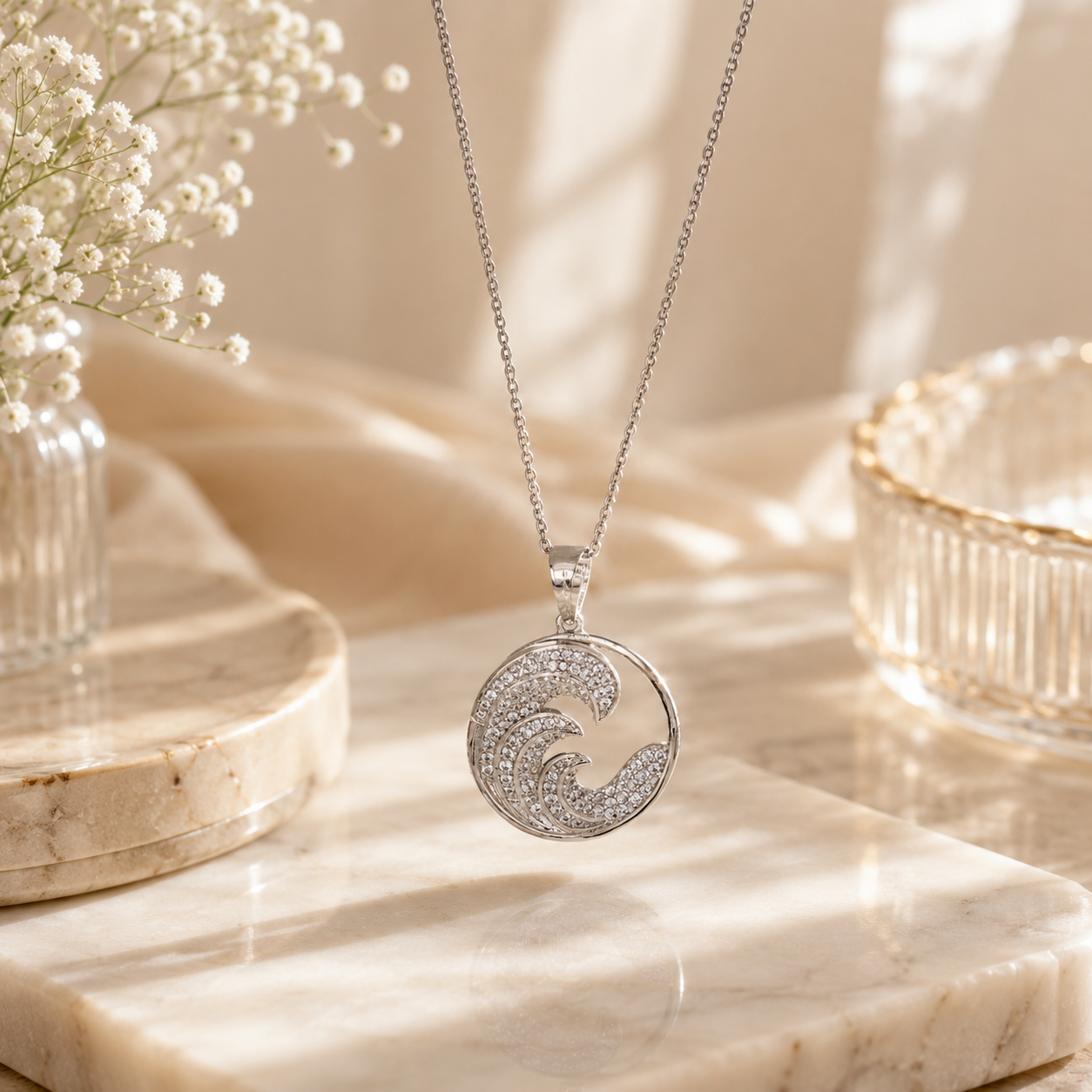 SHIMMERING WAVES SILVER PENDANT