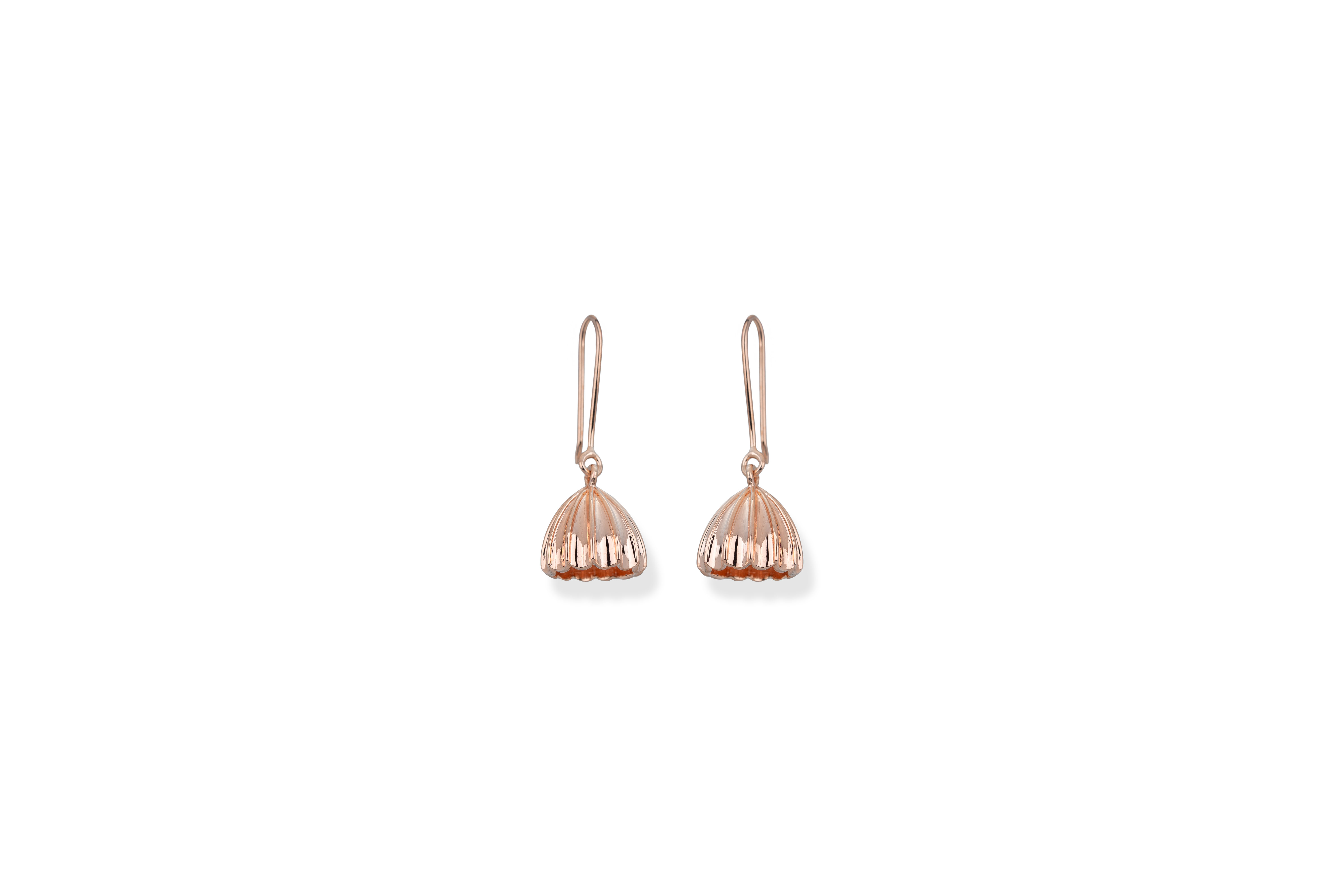 SEASHELL GRACE SILVER EARRINGS