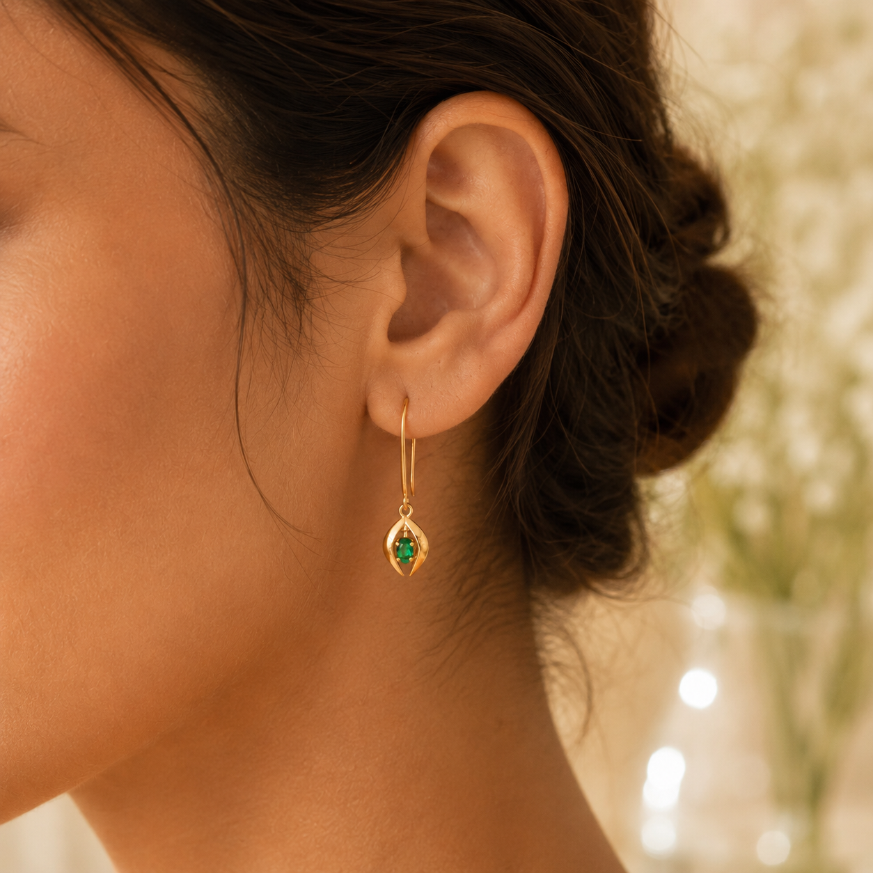 SUBTLE SPARK SILVER EARRINGS