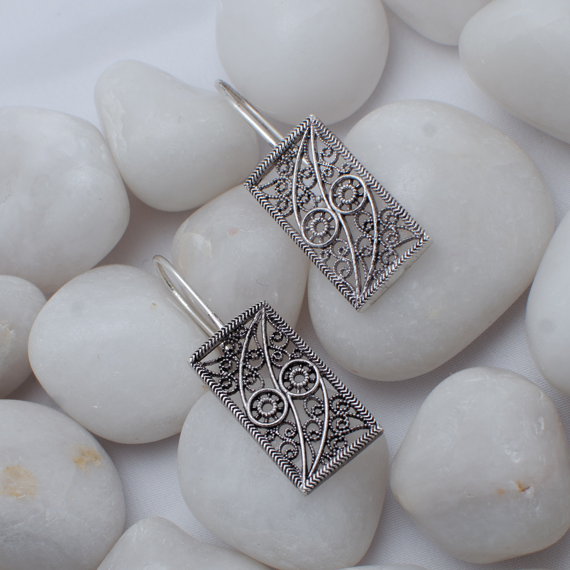 Oblong silver drop earrings – handcrafted silver EARRINGS