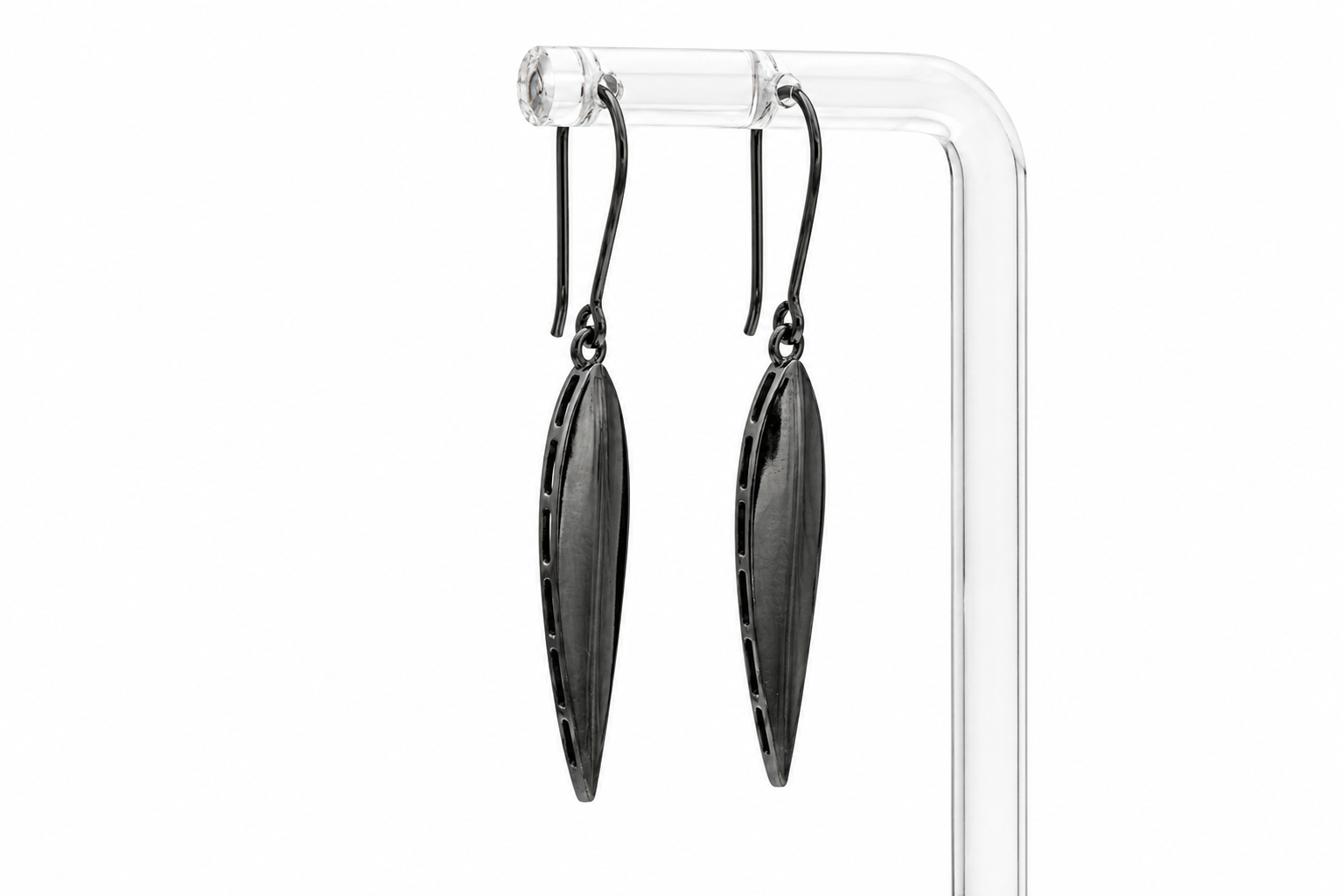 MINIMALIST TEAR-DROP SILVER EARRINGS