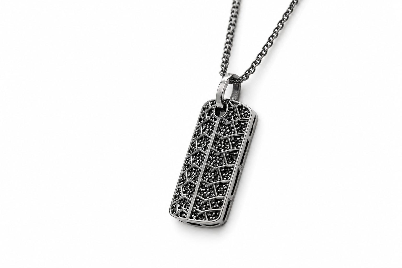 GROOVY SILVER PENDANT