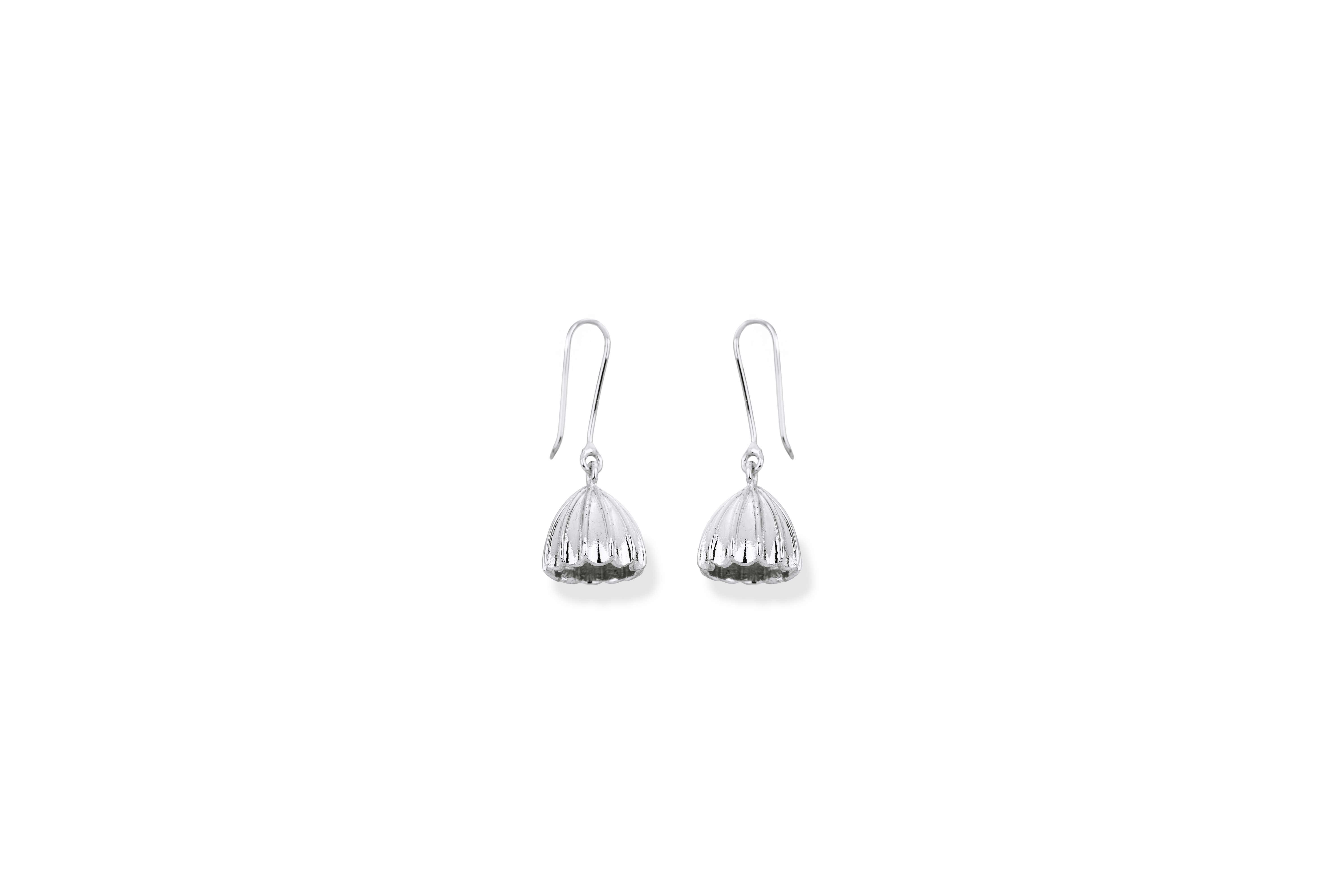SEASHELL GRACE SILVER EARRINGS