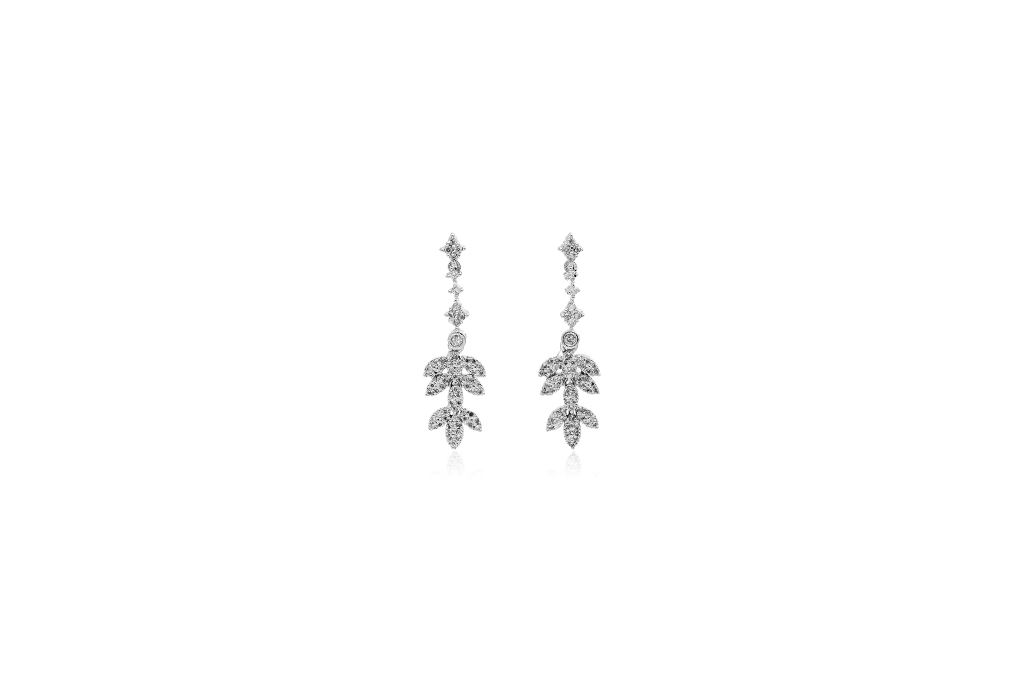 TALE OF LEAVES SILVER DROP EARRING