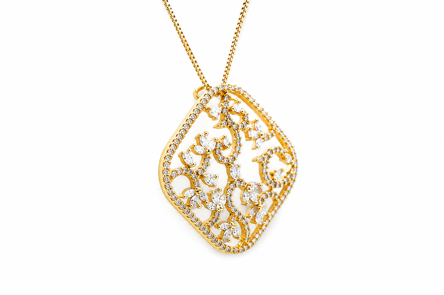 BEAUTIFUL IVY PENDANT