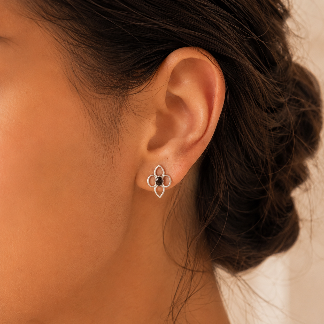 Clover Silhouette Silver Stud Earrings