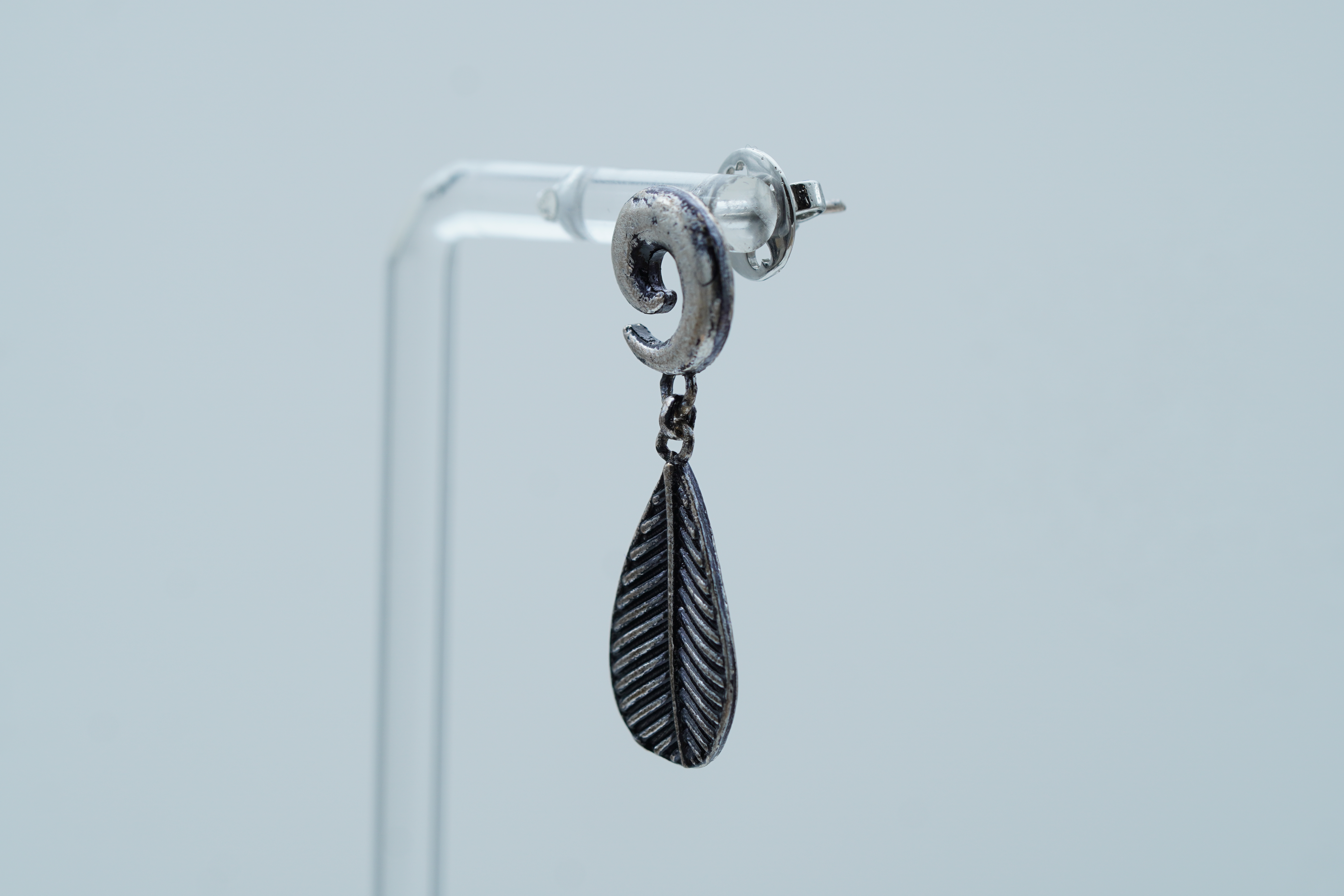 TWISTED VINE SILVER EARRINGS