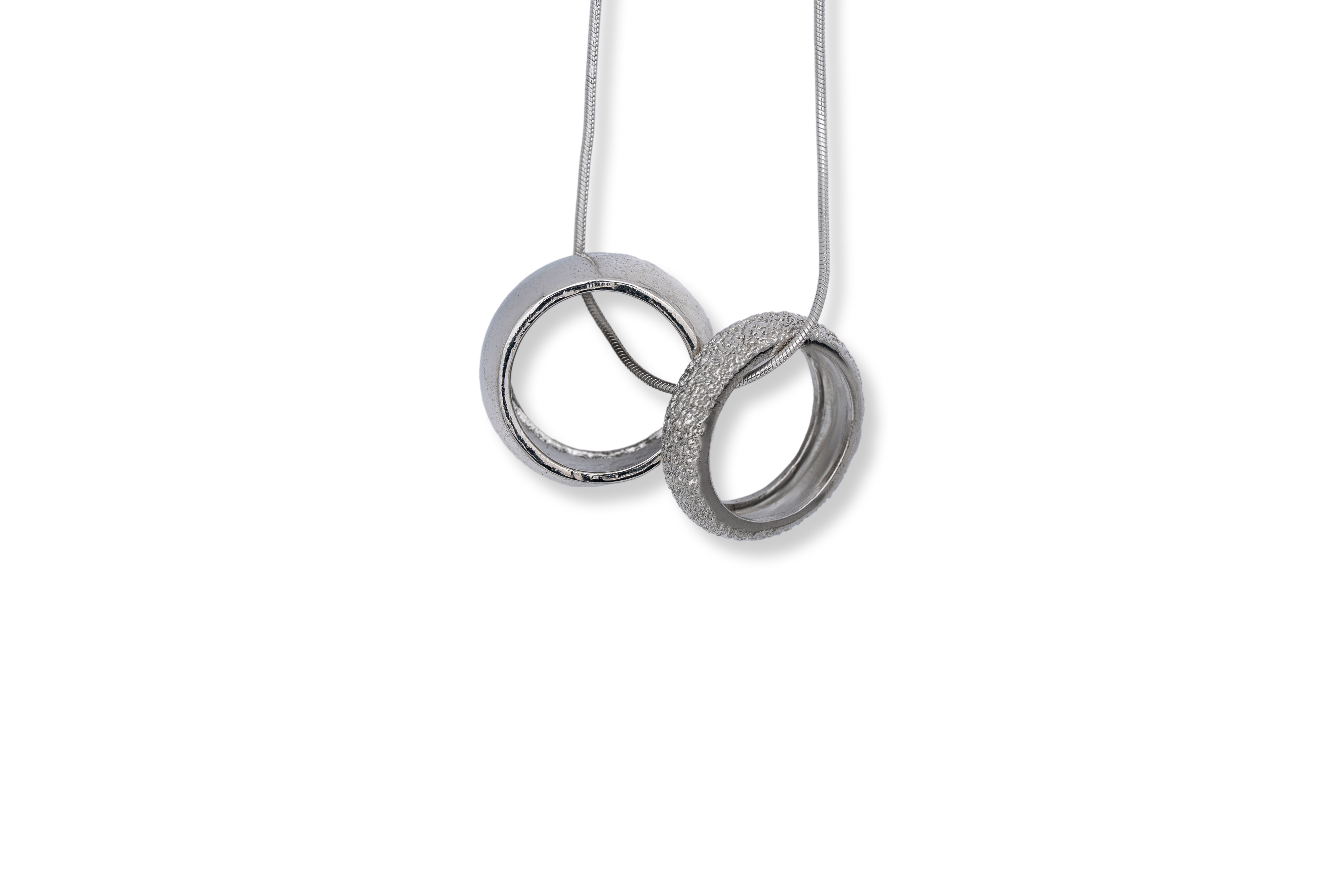 SILVER DUAL RING PENDANT