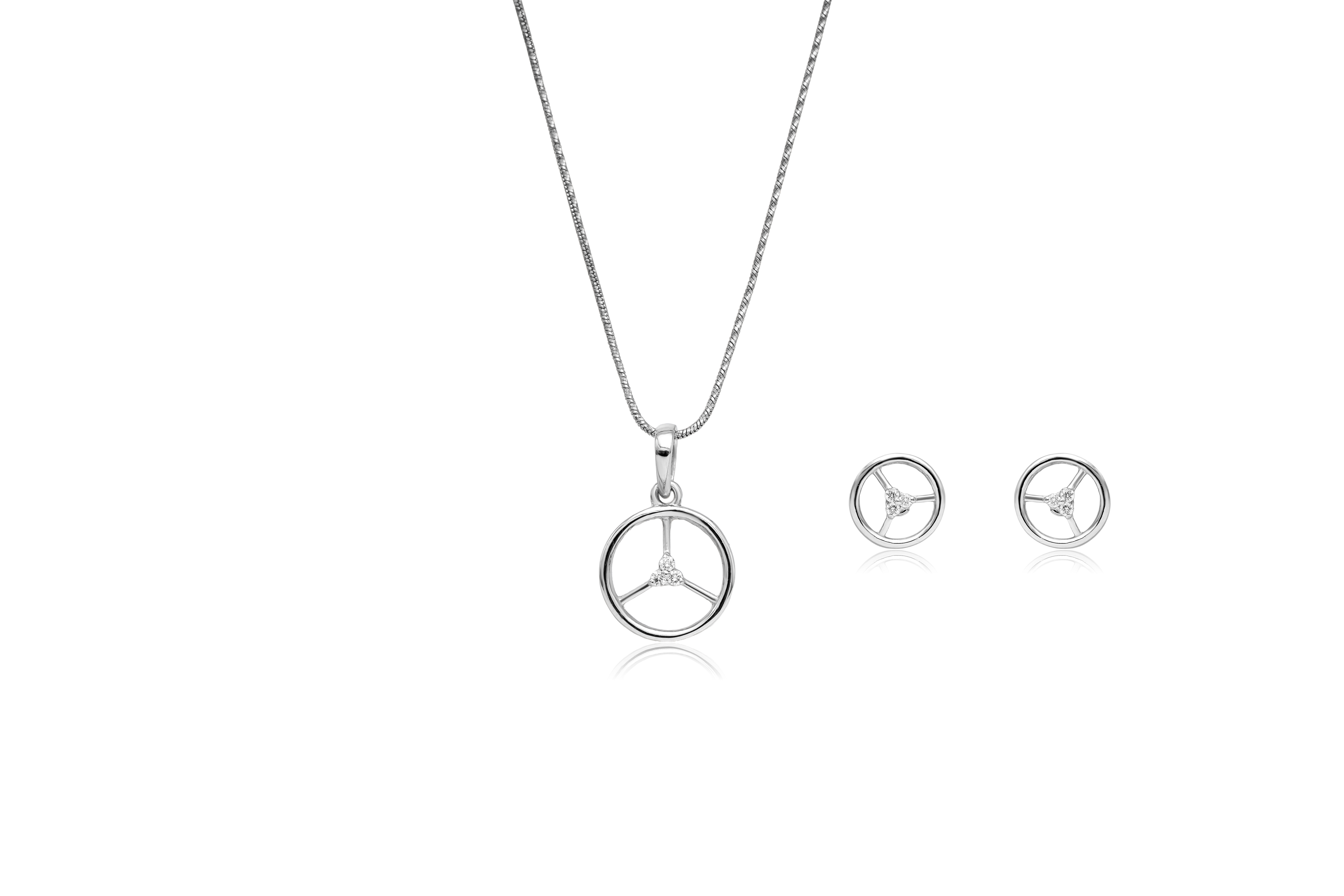 TRINITY CIRCLE SILVER PENDANT SET